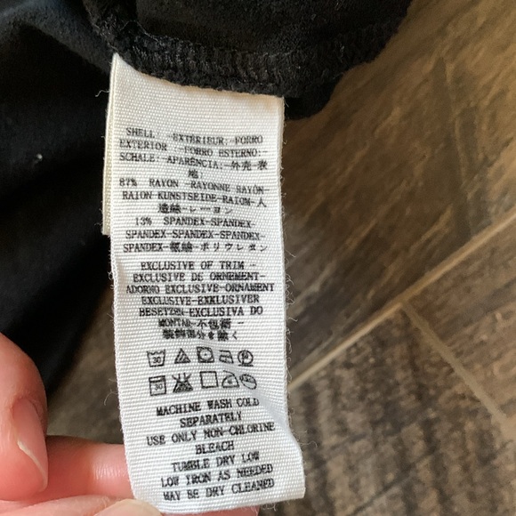 FREE PEOPLE Embroidered puffy Sleeve Off The Shoulder Top size S - Picture 6 of 6